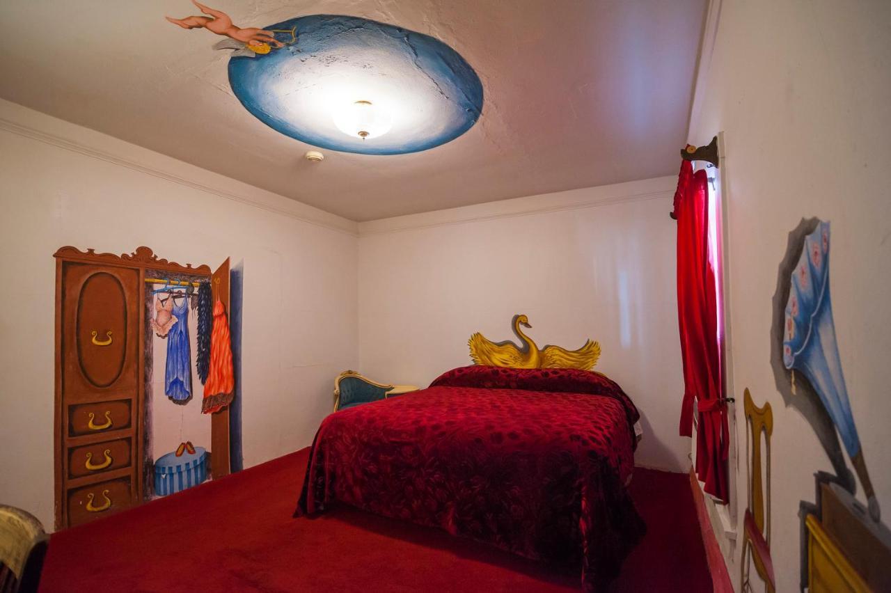 Amargosa Opera House & Motel 2*